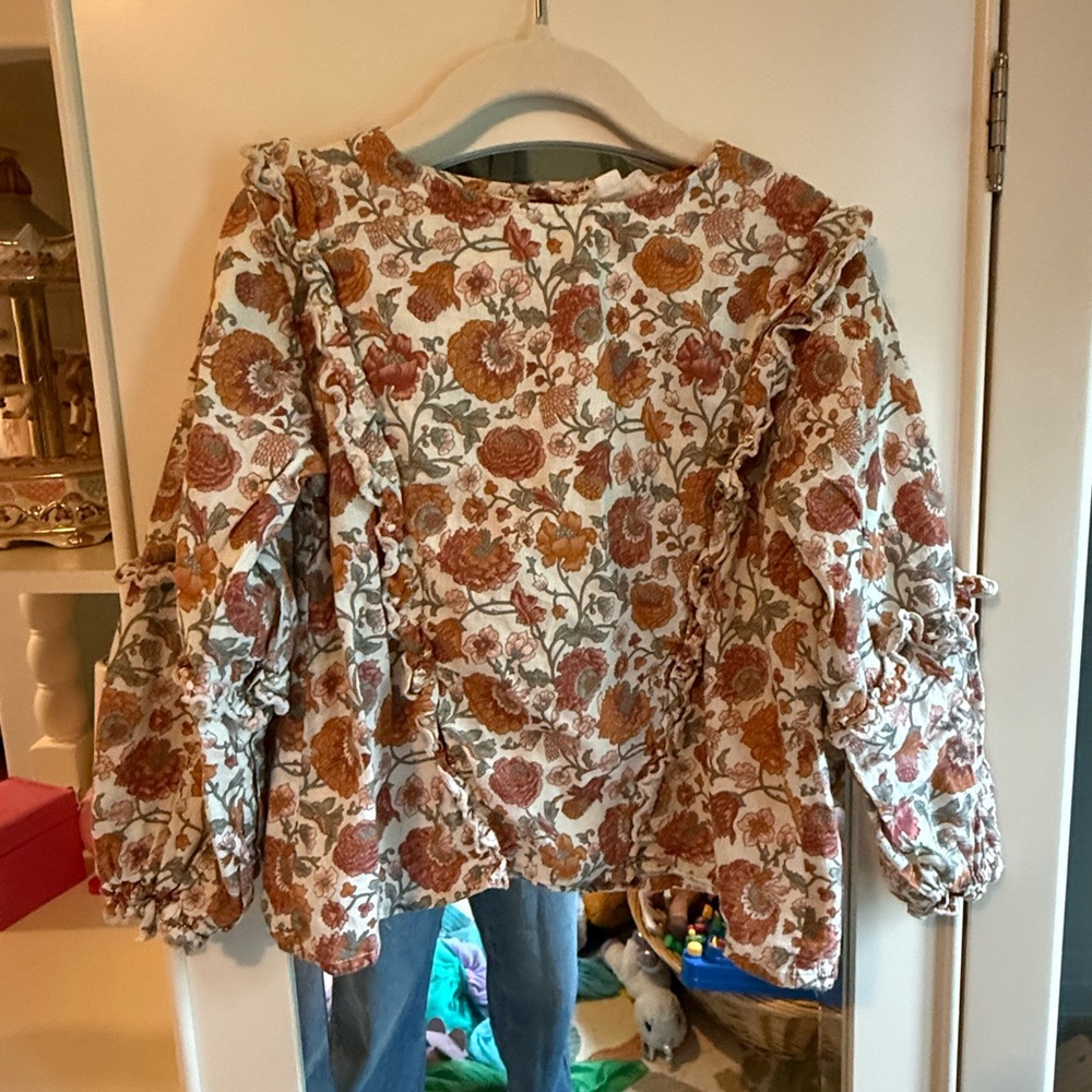 Floral Ruffle Long Sleeve Blouse